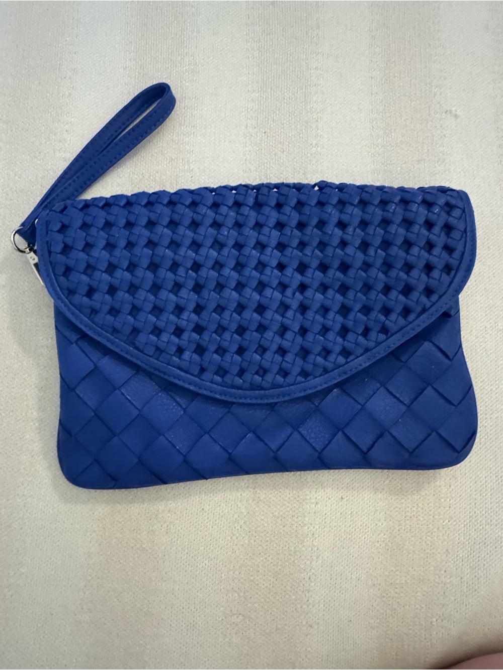 Urban Expressions Royal Blue Woven Wristlet Clutch